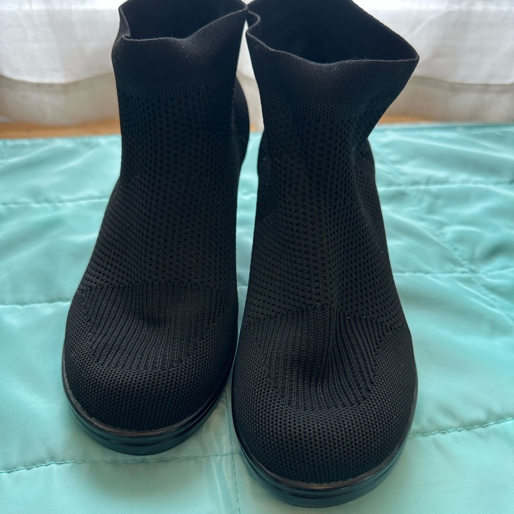 Bernie Mev. New York Women's Ankle Boots size EU 38/7-7.5 US black